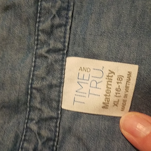 Maternity Top - Picture 2 of 3